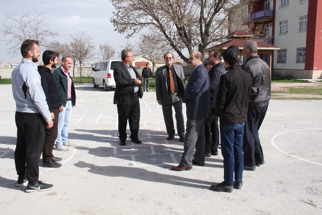 Başkan Hançerli Karatay Belediyesi’nin Merkeze Uzak Mahallelerdeki Yatırımlarını Yerinde İnceledi