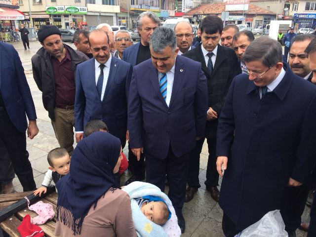 Davutoğlu, Ereğli'yi ziyaret etti