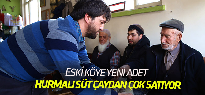 Bu kahvehanede "hurmalı süt" çaydan çok tüketiliyor