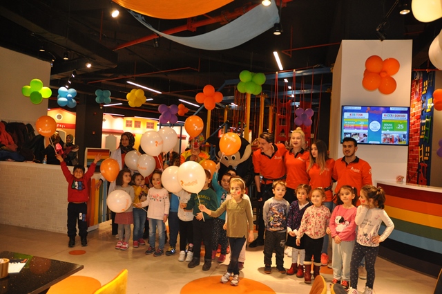 Wailand 'Macera Dünyası ve 'Çocuk Kasabası'  KentPIaza’da açıldı