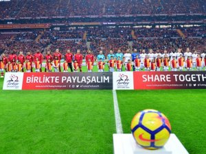Galatasaray zirvede tek başına