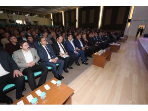 Beyşehir'de 5 ilçenin muhtar ve çiftçileri buluştu