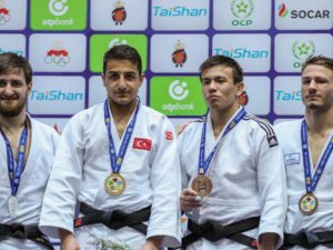 Bilal Çiloğlu’ndan altın madalya