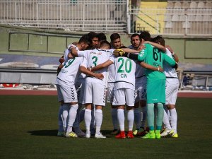 Anadolu Selçukspor sezonu bitiriyor