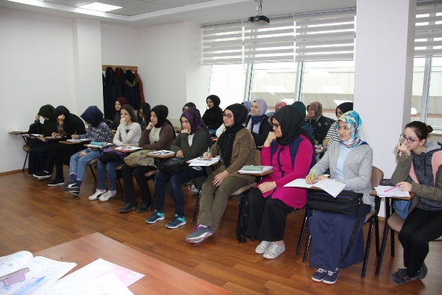 Celaleddin Karatay Gençlik Merkezi Öğrencilerden Yoğun İlgi Görüyor