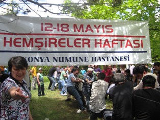 Hemşireler Apa'da stres attı