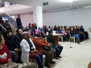 KOMEK Kursiyerlerinden kan bağışı