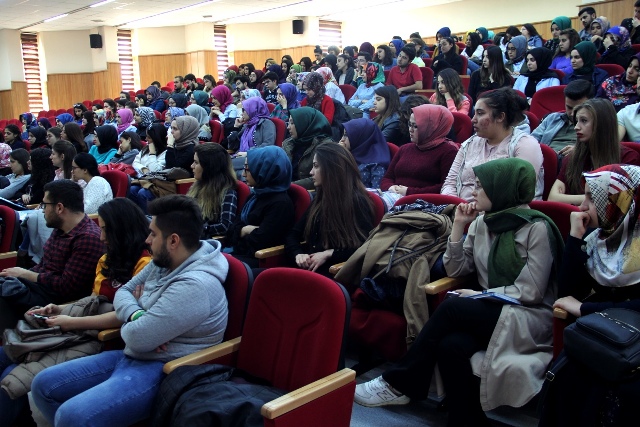 Abdullah Reha Nazlı, gençlerle bir araya geldi