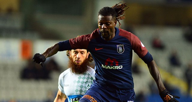 Adebayor, Galatasaray'a karşı kendi rekorunun peşinde