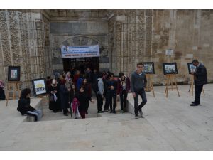 Karaman'da resim sergisi açılışı