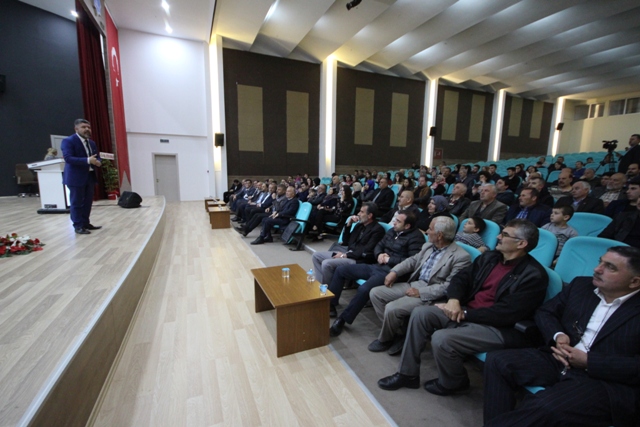 Beyşehir'de "18 Mart Çanakale Zaferi" konferansı