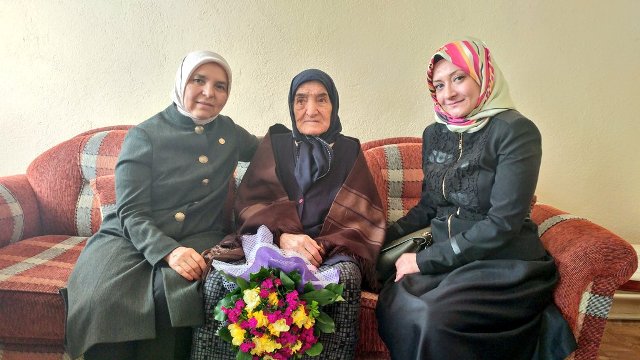 Asırlık Çınarlar Unutulmadı