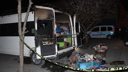 Araçta yakılan katalitik soba can aldı