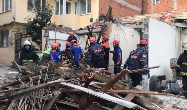 Bursa'da şiddetli patlama! Ölü ve yaralılar var... / VİDEO