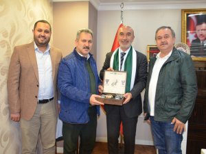 Konyaspor yönetiminden Hasan Angı'ya ziyaret