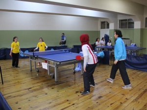 Okullar Masa Tenisinde küçükler il birinciliği yapıldı