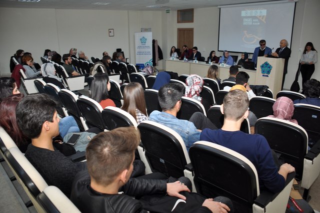 NEÜ’de Engel Değil Destek Olalım Etkinliği Düzenlendi