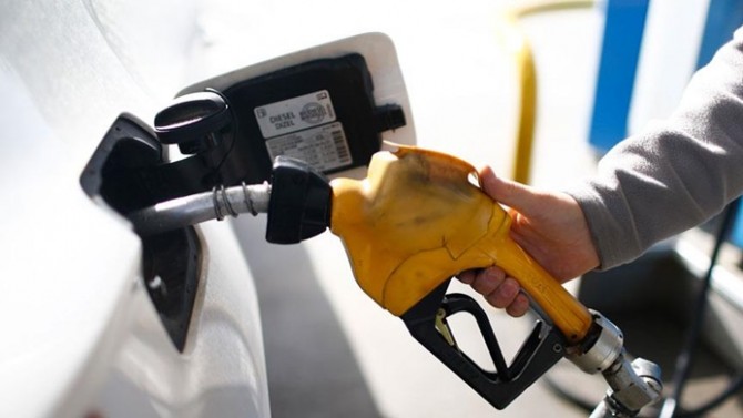 Motorine 17 Kuruş, Otogaza 4 Kuruş Zam Geldi