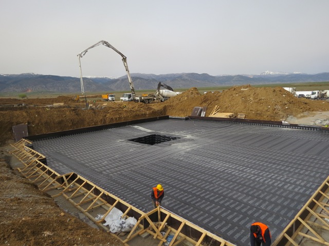 Yalıhüyük yöneticileri TOKİ inşaatında inceleme yaptı