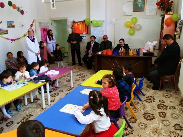 Hüyük Kaymakamı Zeyrek'in kreş ziyareti