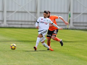 Atiker Konyaspor: 2 - Adanaspor: 0