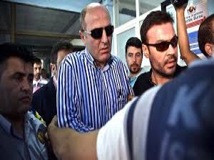 FETÖ'nün "VIP" dinleme davasında ara karar