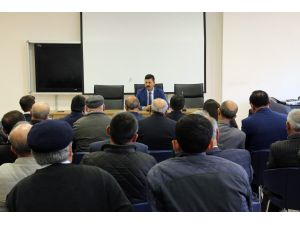 Şarkışla'da muhtarlar toplantısı