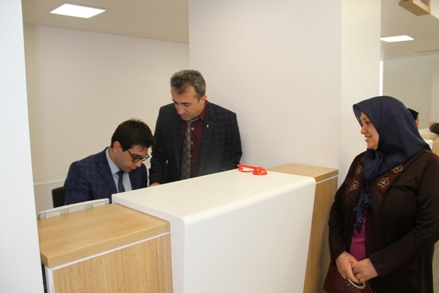 Yufka yaparak kazandığı 15 bin 805 lirayı Mehmetçik Vakfı'na bağışladı