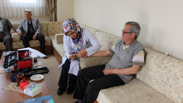 Emeklilerin Sağlık Durumları Karatay Emekli Konaklarında Sürekli Kontrol Altında