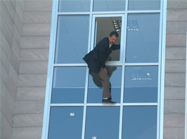 Ereğli Adliyesi'nde intihar girişimi