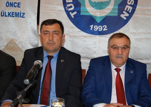 Kamu çalışanlarını ne masada nede alanlarda satmayız.