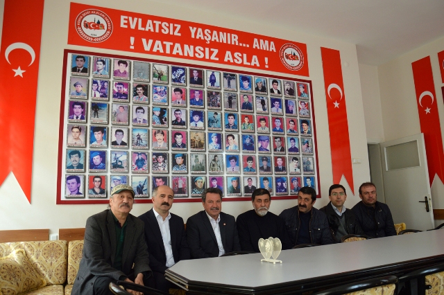 “Evlatsız Yaşanır, Ama Vatansız Asla”