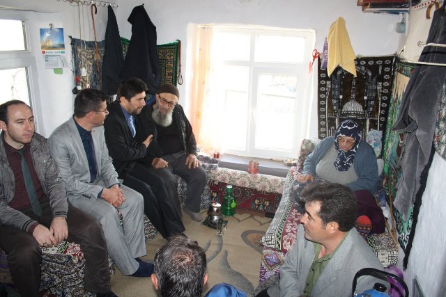 Başkan Acar'dan dış mahalle ziyaretleri