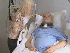 Cüneyt Arkın felç oldu!