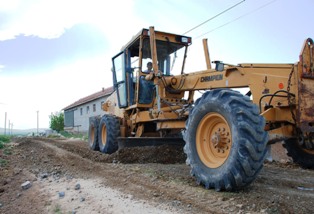 Mahallelerde etap etap çalışmalar sürüyor