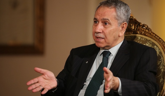 Bülent Arınç'tan +18'lik paylaşım açıklaması!