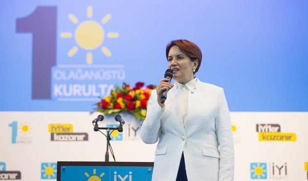 Akşener'in şarkısı PKK'lı Hozan Dino'nun şarkısından mı alıntı?