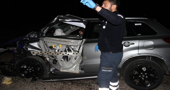 Konya’da iki otomobil çarpıştı: 3 ölü, 2 yaralı
