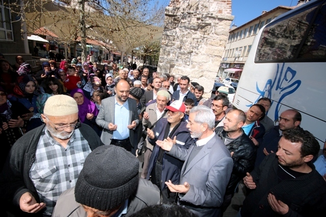 Başkan Özaltun, umre yolcularını uğurladı