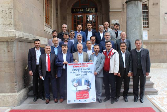 Öğretmenler söz hakkı istiyor