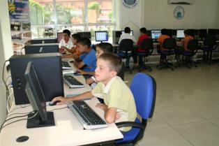 Ücretsiz internet evlerine ilgi yoğun