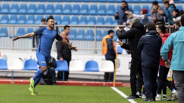 Kasımpaşa'yı Trezeguet taşıyor
