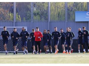 Osmanlıspor, Fenerbahçe maçı hazırlıklarına başladı