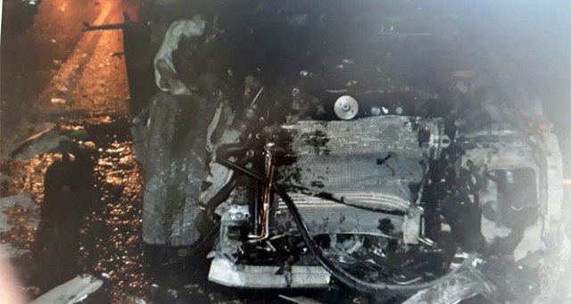 Otomobil hurda yığına döndü: 3 ölü