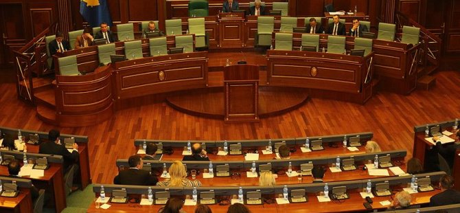 Kosova Meclisinde "FETÖ oturumu"
