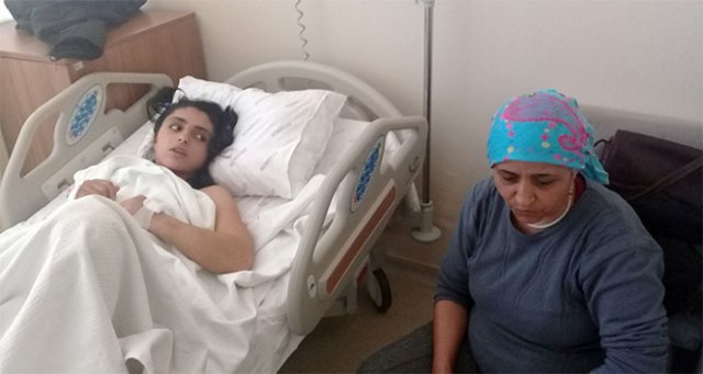 Genç kızın sağ bacağını kaybettiği feci kaza kamerada