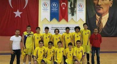 Basketbol takımı yarı finale yükseldi