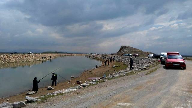 Seydişehir'de olta balıkçılığına ilgi arttı