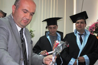 Öğrenciler mezuniyet sevinci yaşadı