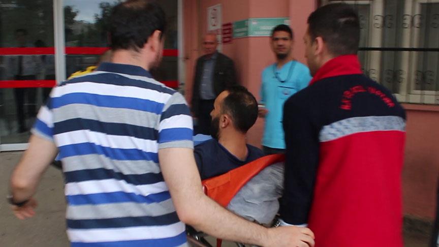 Ortaokul öğrencisi müdür yardımcısını bıçakladı